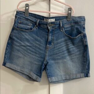Signature by Levi Strauss Blue Jean Shorts Mid-Length
